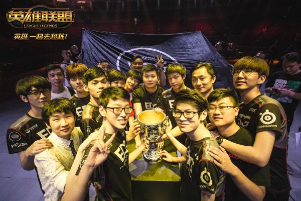 麻将高手的防守逻辑（顶尖麻将玩家的防守之道）